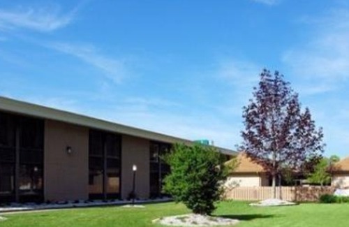 Bluefield Hotel | Quality Hotel and Conference Center