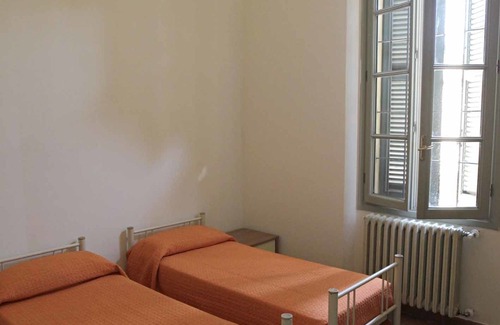 Reggio nell'Emilia Hotel | Student's Hostel Della Ghiara