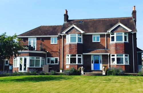 Loppington Hotel | The Moorhead Bed & Breakfast