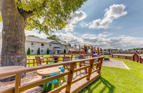 Ludington Hotel | Best Western Lakewinds