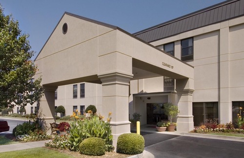 LaGrange Hotel | Hampton Inn Lagrange Near Callaway Gardens