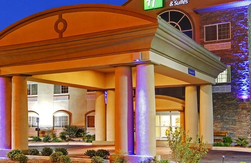 Carlsbad Hotel | Holiday Inn Express Hotel & Suites Carlsbad, an Ihg Hotel