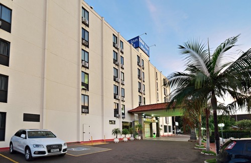 Araraquara Hotel | Dan Inn Araraquara