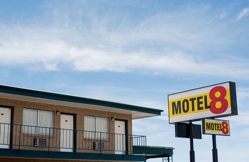 Rock Springs Hotel | Motel 8 Rock Springs