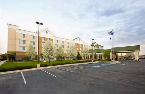 Carmel Hotel | Hilton Garden Inn Indianapolis/Carmel