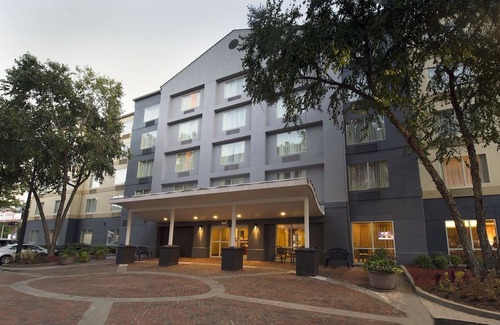 Buckhead Village Hotel | Fairfield Inn & Suites by Marriott Atlanta Buckhead