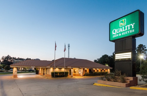 Lufkin Hotel | Quality Inn & Suites Lufkin