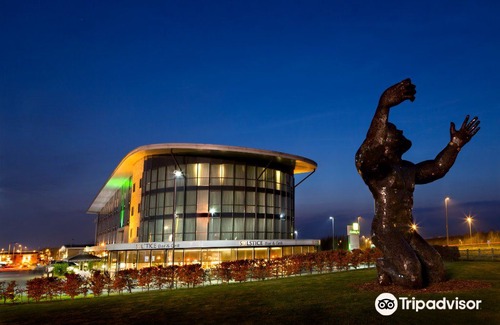 Amesbury Hotel | Holiday Inn Salisbury - Stonehenge, an Ihg Hotel