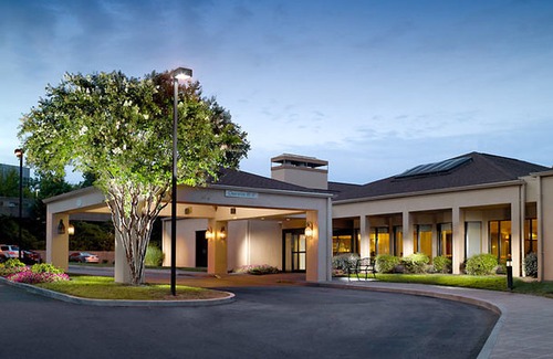 Cumberland Hotel | Courtyard by Marriott Atlanta Windy Hill/Ballpark