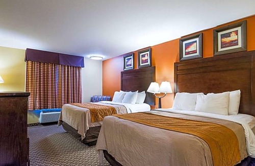 Opelousas Hotel | 2-Star Hotel ∙ Quality Inn Opelousas