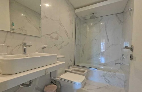 Pinamar Apartment | Apartments 3 main rooms Status Tower Pinamar 4 PAX