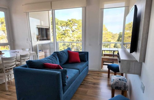 Pinamar Apartment | Apartments 3 main rooms Status Tower Pinamar 4 PAX