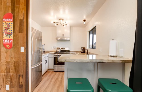 Big Bear Lake Ski Chalet | Ski in Ski out chalet by Bear X