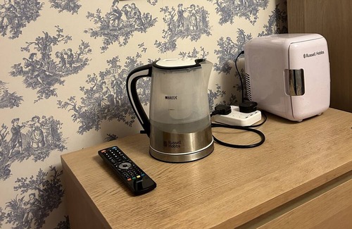 Birmingham House | Wansley Manor BnB