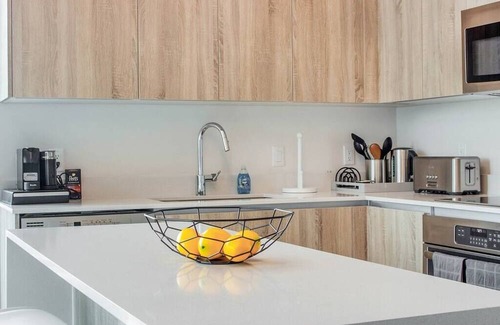 Northeast Miami Condo | Brand-new Huge unit with pool and free parking