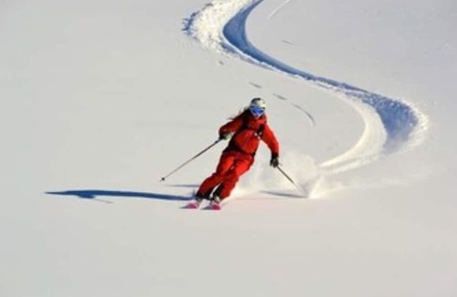 Sankt Anton am Arlberg Apartment | 2 x great Sankt Anton ski apartments. 3min walk to all main lifts/ski school