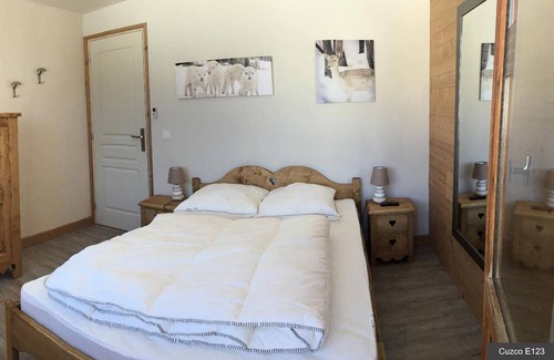 Val-Thorens Apartment | VAL THORENS PLEASANT APARTMENT 10 PEOPLE COMPLETELY RENOVATED