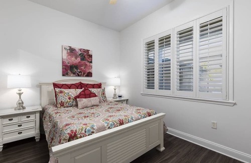 Reunion Condo | Elevated Condo With Wraparound Porch at Reunion