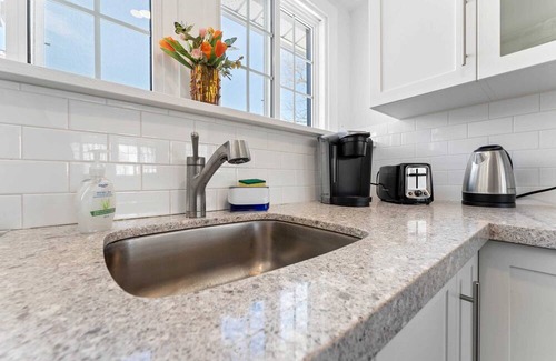 Burlington Apartment | Private Studio apartment in Burlington - U5