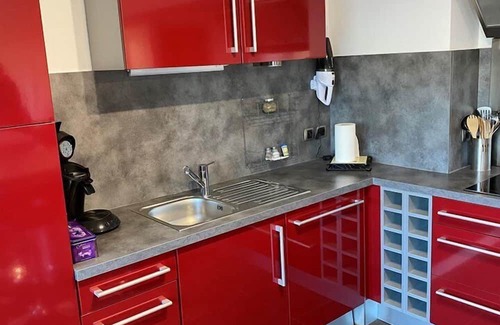 Le Grau-Du-Roi Apartment | Beautiful Quality Apartment 5 Sleeps Boucanet, Parking
