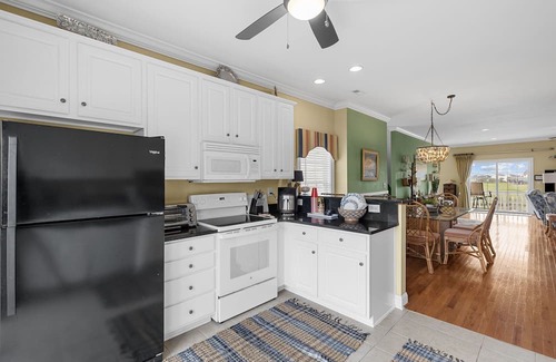 North Myrtle Beach House | Shealy's Seaclusion | 5 BR, 4 BA | Private Pool