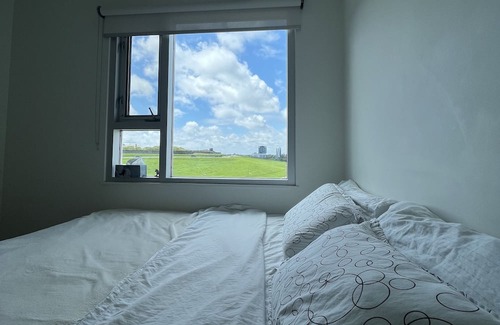 Downtown Halifax Apartment | Downtown Stunning Mountain View