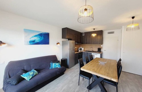 Mimizan-Plage Apartment | Beautiful duplex in a secure residence with swimming pool for 8 people in Mimizan plage