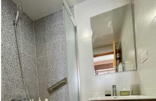 Ensanche Naco Apartment | Modern&PrivateTower(Naco)Apt-2BR-A/C-wifi-2Parkings-Jacuzzi-Cinema-Gym