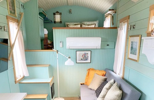 Waldport House | Sea Foam