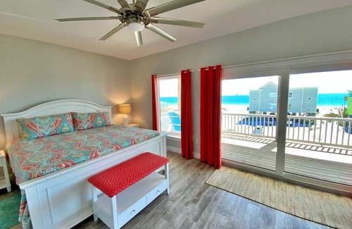 Fort Morgan House | Great views, private pool and low off-peak season rates!
