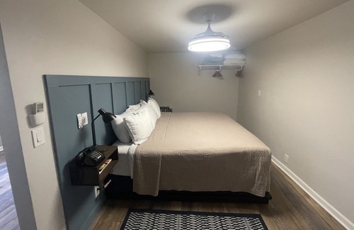 Salida House | Downtown Salida King Efficiency