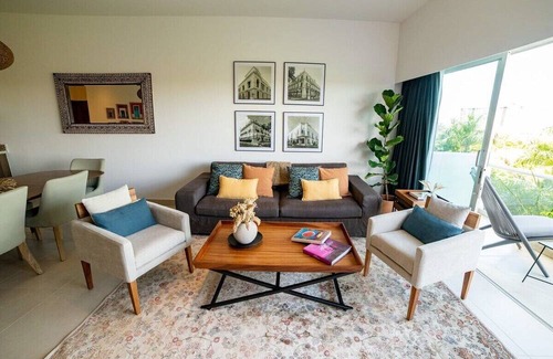 Xcumpich Apartment | LUX & unique 3BR condo by The Harbor, North Mérida