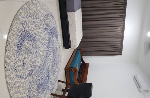 Bukit Kecil Condo | new executive ocean view 3 bd condo with pool gym