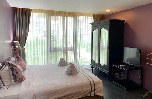 Patong Villa | ⭐Sanctuary Loft Villa 18BR Sleeps 38 w/ Pool&Beach