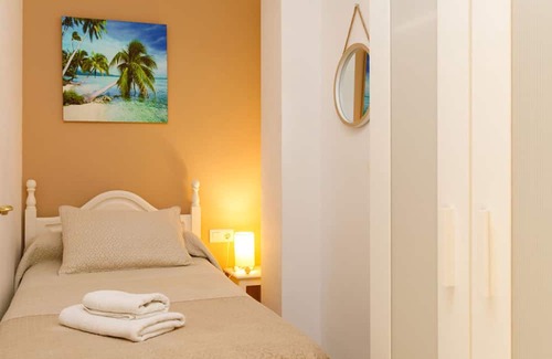 Nerja Apartment | Suite Nº 5 (1 double room and 1 single room)
