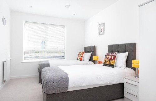 Stratford Apartment | London Olympic View Apartment
