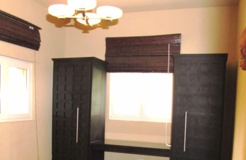 Antoneys Cay Condo | Waterfront Luxury 3 Bedroom w/ Pool and Dock