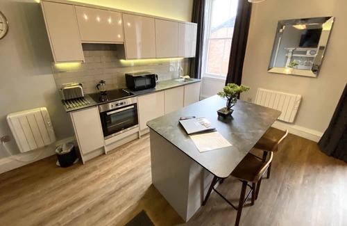 Leeds Apartment | The Waterhouse at Claremont Apartments