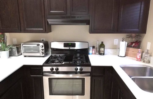 La Quinta Cove House | 3BR Salt Water Pool, Spa and Mountain View in La Quinta Cove, CA Desert!