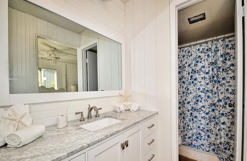 Clearwater Beach Condo | Bayside Condos 29 City and Bay views
