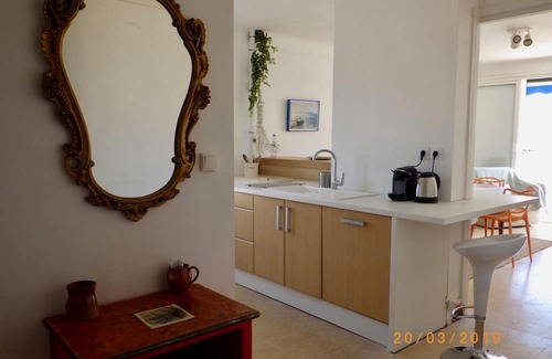 La Ciotat Apartment | T2 50 m, air-conditioned, with garage in a small quiet property.