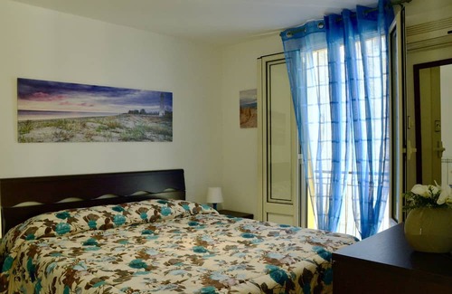 Marina di Ragusa House | La Rosa dei Venti - Typical house with WiFi 150 meters from the sea