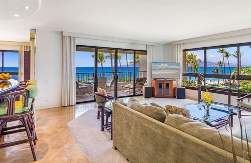 Kaanapali Condo | Maui Resort Rentals: Kaanapali Alii 1-405 – 2BR Oceanfront Gem, Luxuriously Remodeled, Year-Round Sunsets w/ Sweeping Pacific Ocean, Lanai, and Molokai Views!