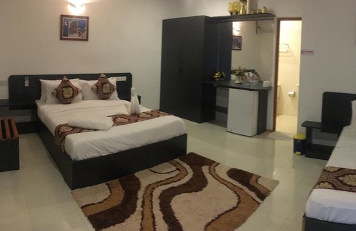Thulusdhoo Island House | Santa Rosa Maldives