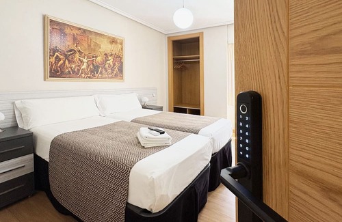 Logrono City Centre House | Berceo Rooms Self Check-in
