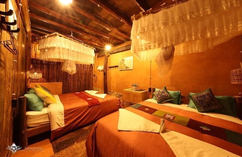 Dong Van Hotel | Dinh Đá H'Mông - Karsterly Rock Lodge