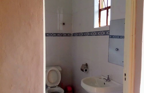 Kangundo Hotel | Savannah Lodge Nguluni
