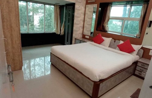 Panchgani Hotel | Raval House