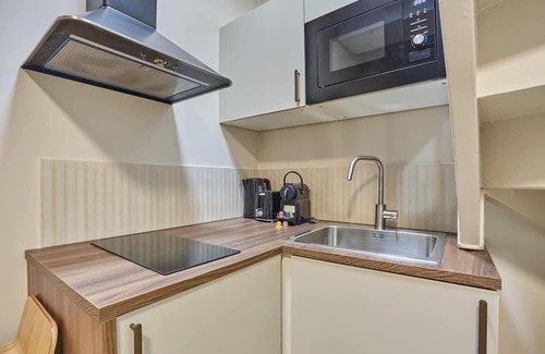 Notre Dame Apartment | Charmant Studio Duplex Beaubourg Le Marais