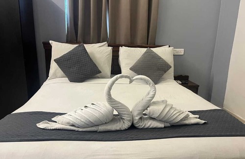 Hyderabad Hotel | White Ridge Hotel - Nagole